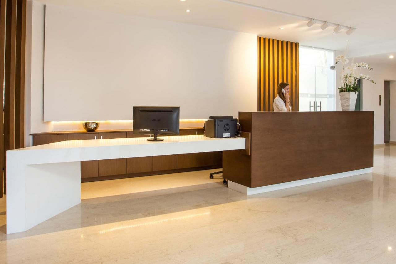Hotel Niriides Beach 科林比亚 外观 照片