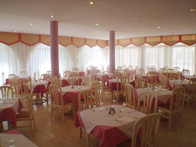 Hotel Niriides Beach 科林比亚 外观 照片